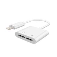 Lightning adapter, fejhallgató és töltő bemenettel